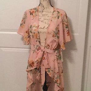 Hi Lo Kimono  pink with floral print.
